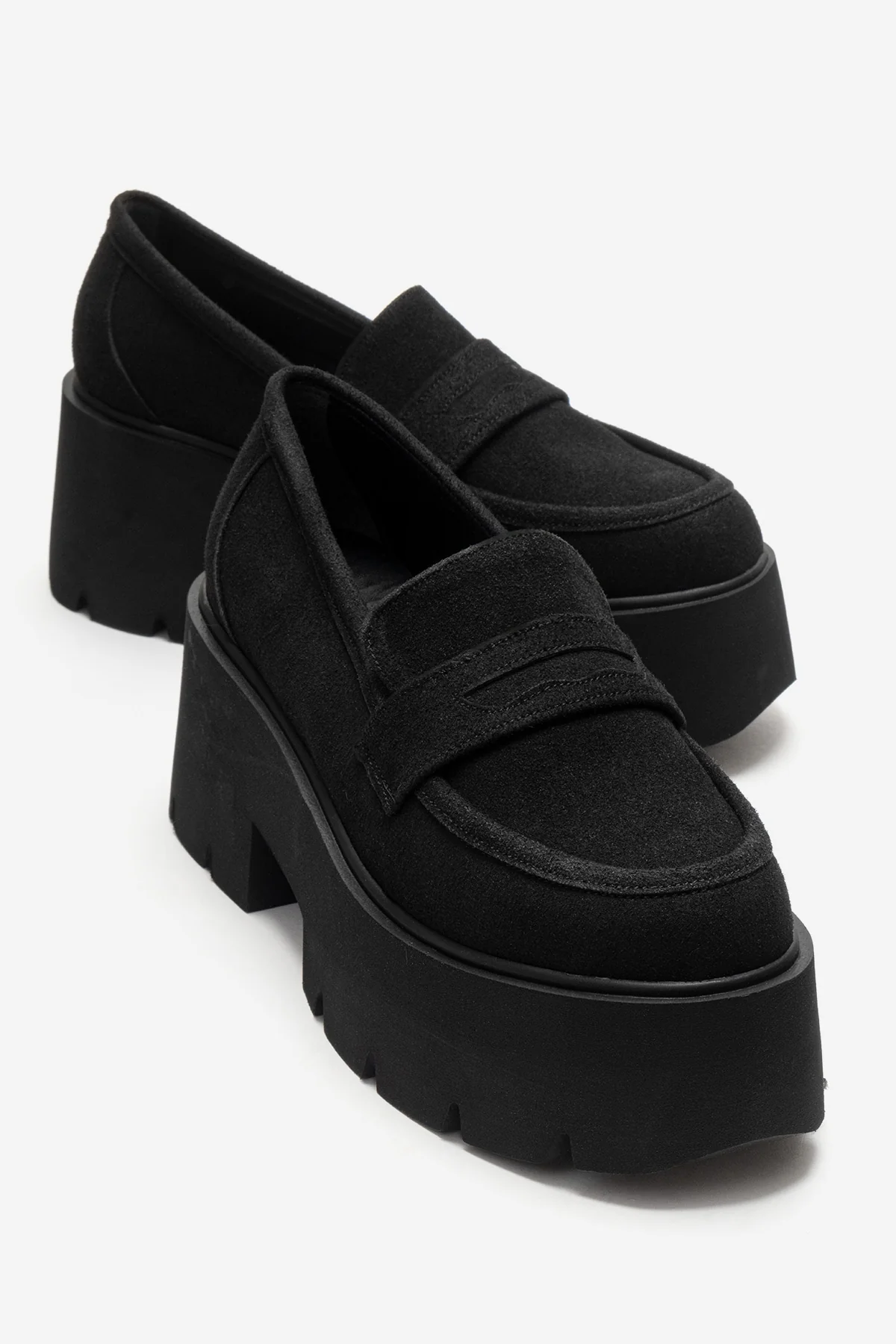 Flats & Sandals
